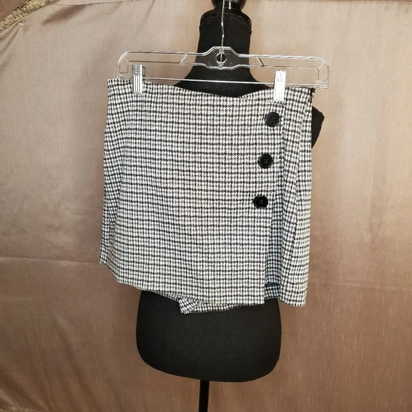 LOVE TREE Houndstooth‎ Skorts Skirt - Picture 1 of 7